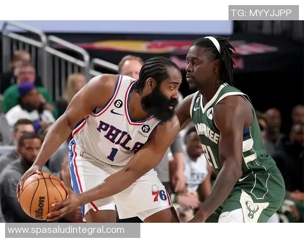 火箭主场逆转篮网，哈登砍下全场最高41分的辉煌表现