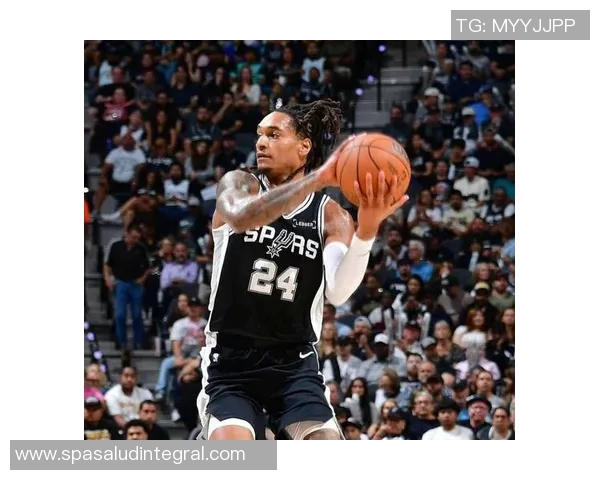 猛龙击败马刺,登顶东部榜首,展现冠军潜力 猛龙击败马刺,登顶东部榜首,展现冠军潜力